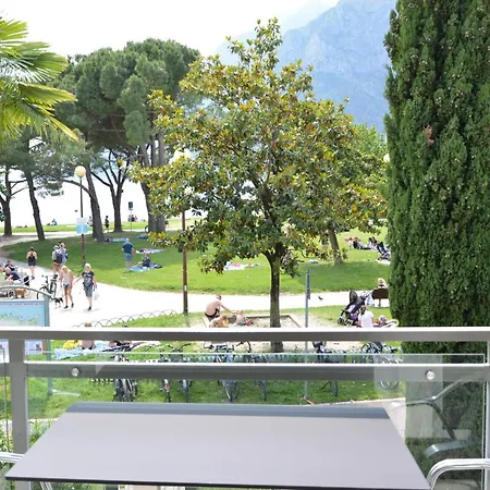 Terrazza Sul Lago Riva del Garda Exterior photo